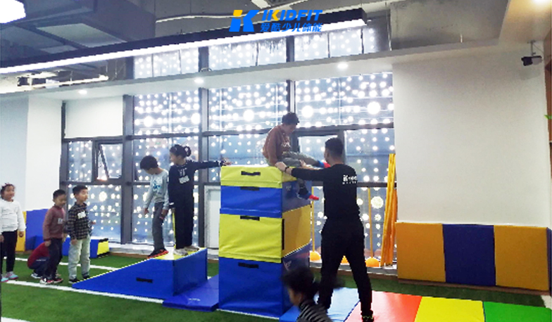 儿童体能训练馆加盟机构